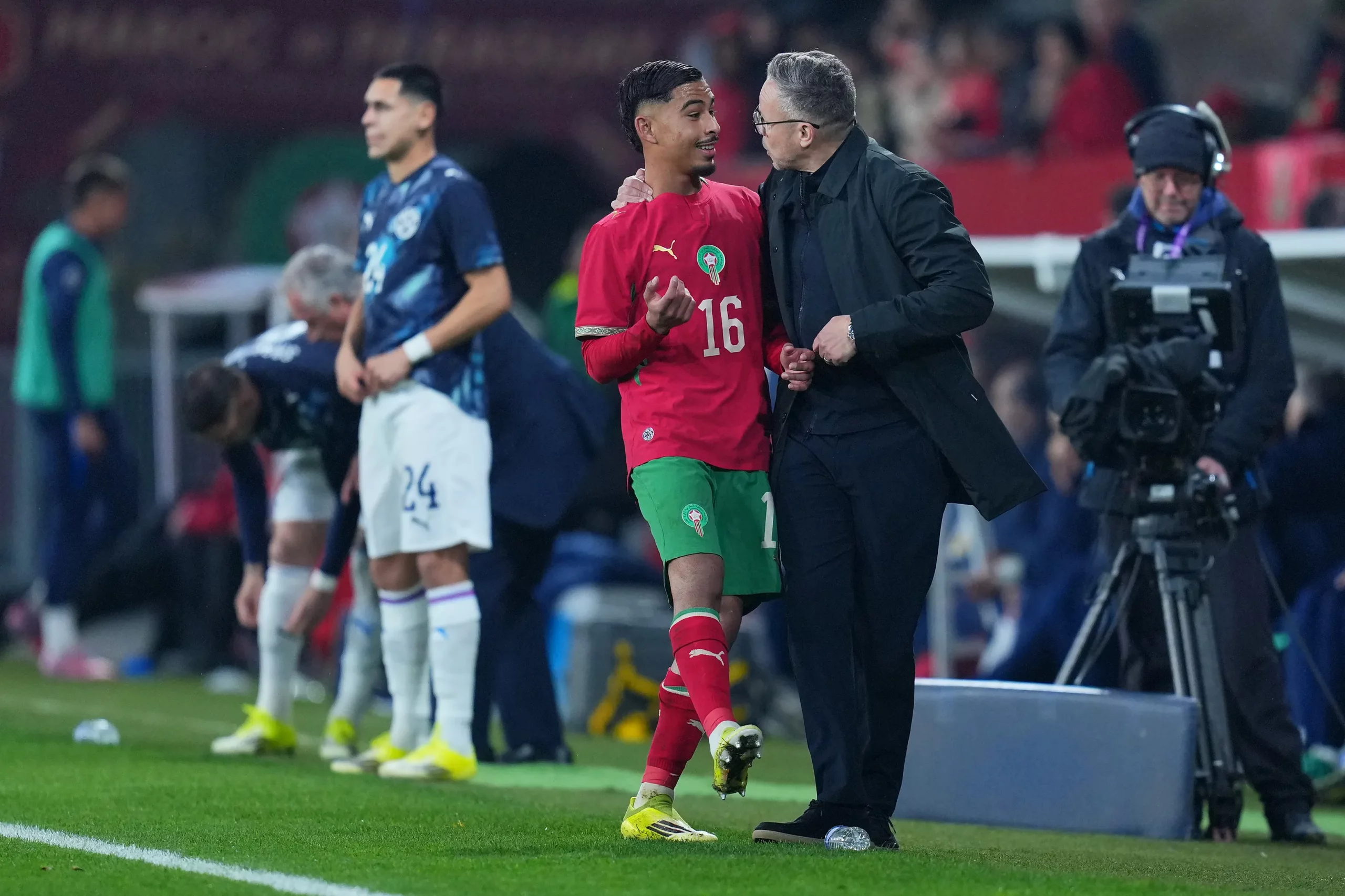 Técnico encara a Seleção Brasileira. (Photo by Franco Arland/Getty Images)