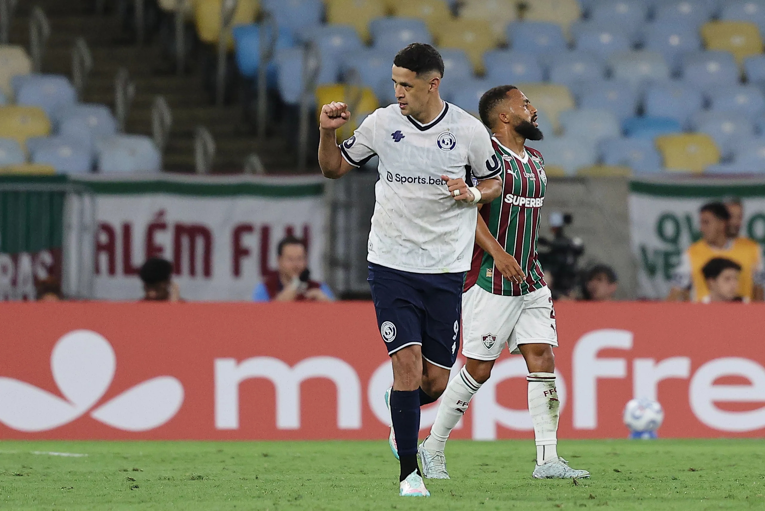 Arce também pode deixar o time argentino além de Villa. Foto: Wagner Meier/Getty Images)
