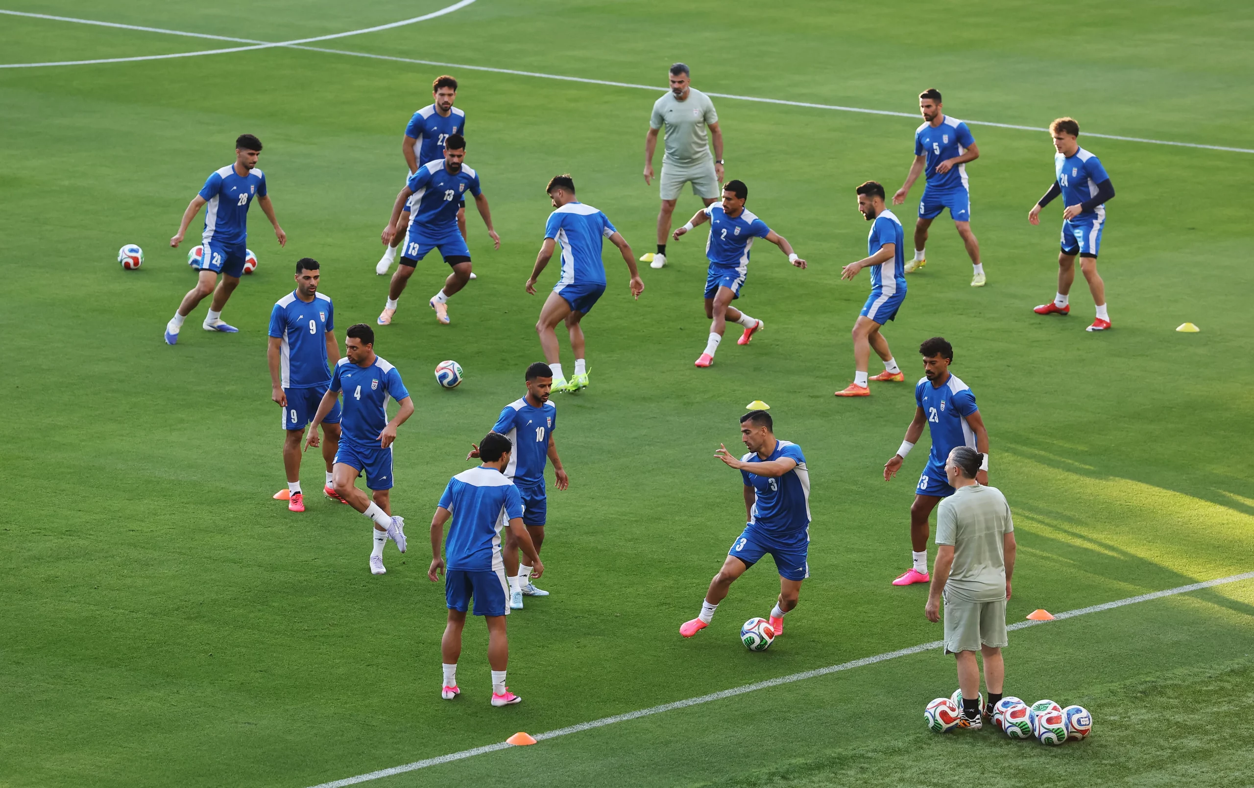 Irã treinando para estreia na Copa – Foto: Harry How/Getty Images