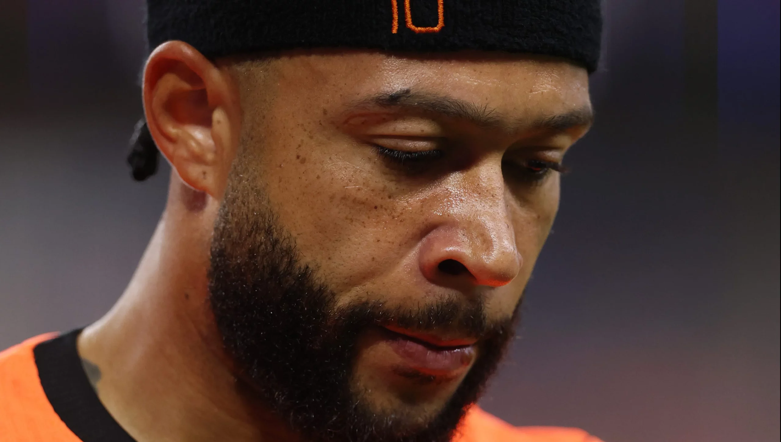 Memphis Depay foi reserva na estreia da Holanda -  (Photo by Michael Steele/Getty Images).