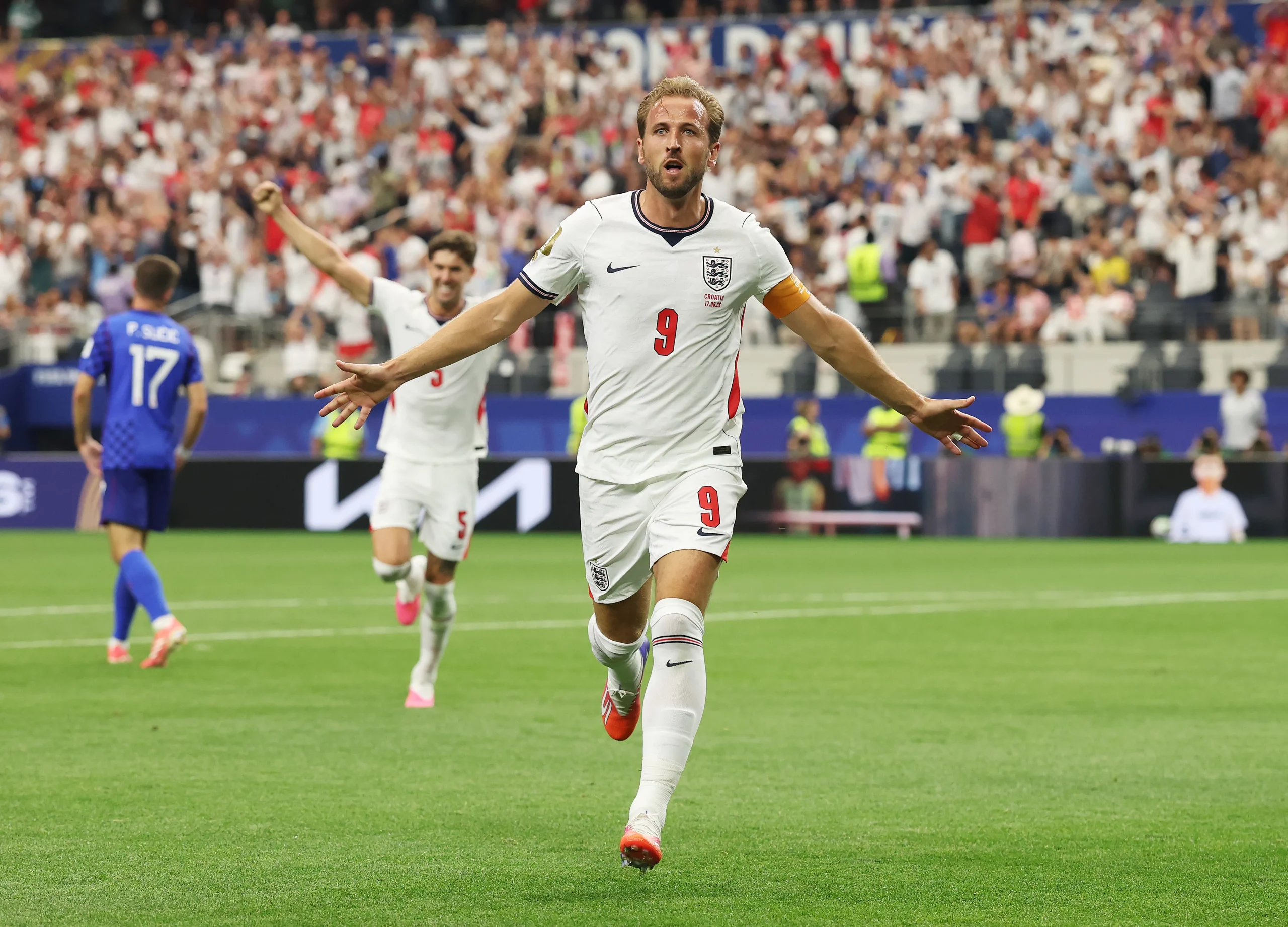 ARLINGTON, TEXAS – JUNE 17: Harry Kane #9 of England celebrates scoring his team’s second goal during the FIFA World Cup 2026 Group L match between England and Croatia at Dallas Stadium on June 17, 2026 in Arlington, Texas. (Photo by Richard Pelham/Getty Images)