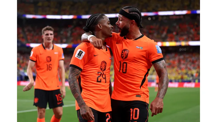 Memphis Depay se recusa a projetar Brasil x Holanda. Foto: Lars Baron/Getty Images