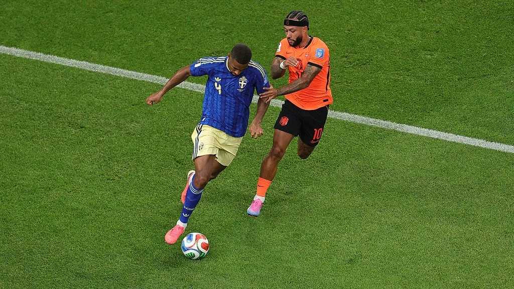 Memphis em ação no duelo contra a Suécia – (Photo by Alex Slitz/Getty Images)