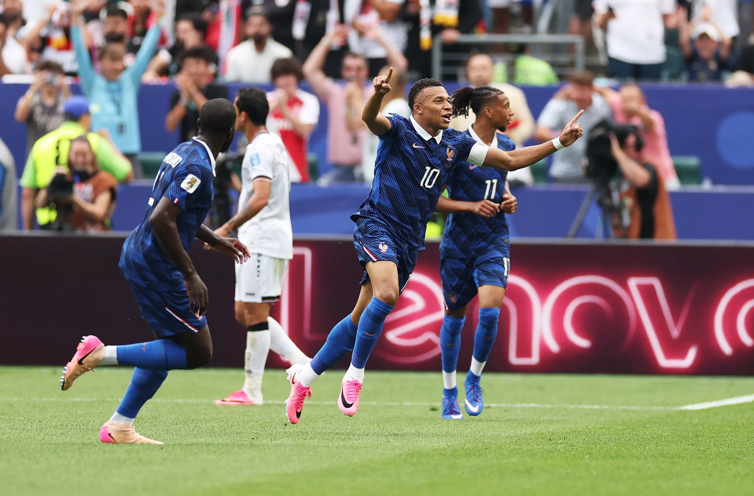 França tem chance remota de pegar o Brasil na segunda fase. Foto: Dan Mullan/Getty Images)