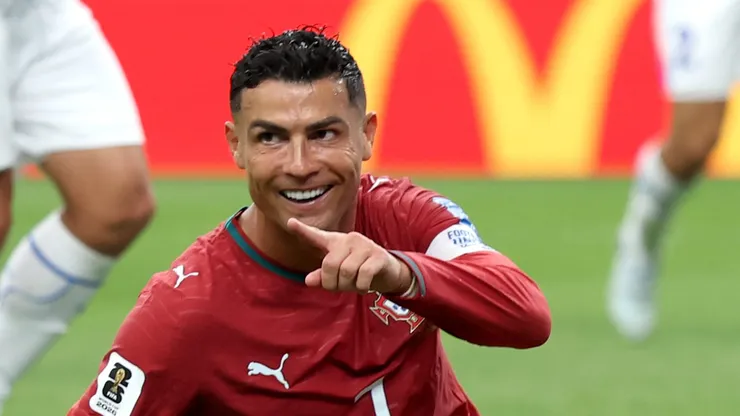 HOUSTON, TEXAS - JUNE 23: Cristiano Ronaldo #7 of Portugal reacts after diving for the ball during the FIFA World Cup 2026 Group K match between Portugal and Uzbekistan at Houston Stadium on June 23, 2026 in Houston, Texas. (Photo by Charlotte Wilson/Getty Images)