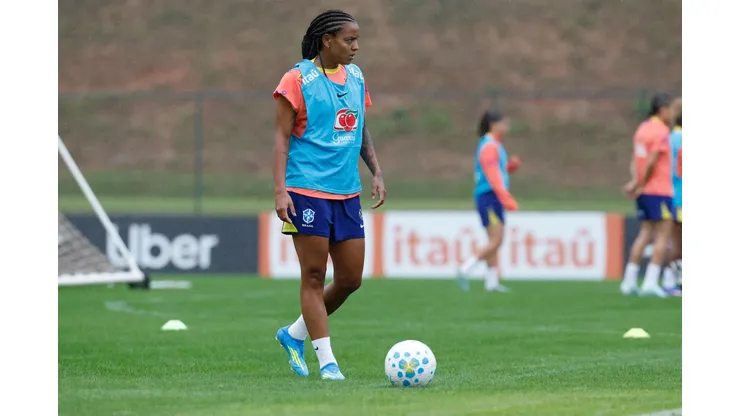 Geyse com a Seleção. Foto: Luciana Vermell/CBF