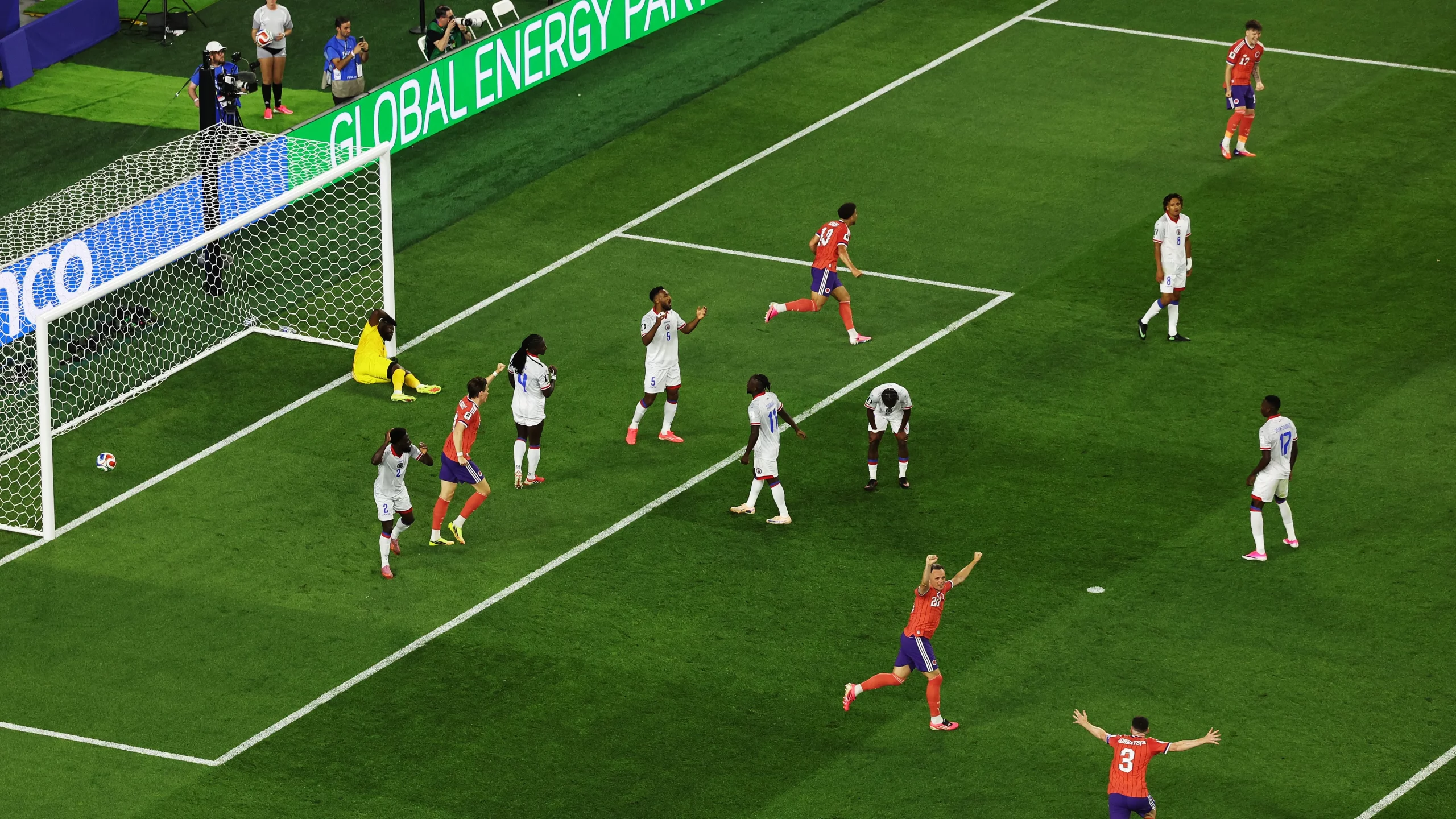 Haiti x Escócia pela Copa do Mundo
