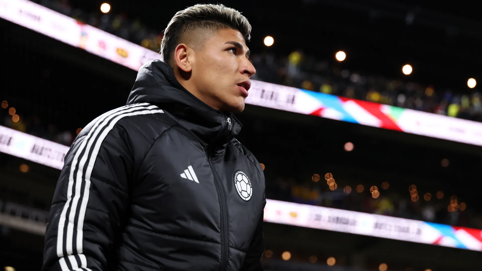 Jorge Carrascal busca ajudar a Seleção da Colômbia no Mundial – Foto: Jordan Bank/Getty Images