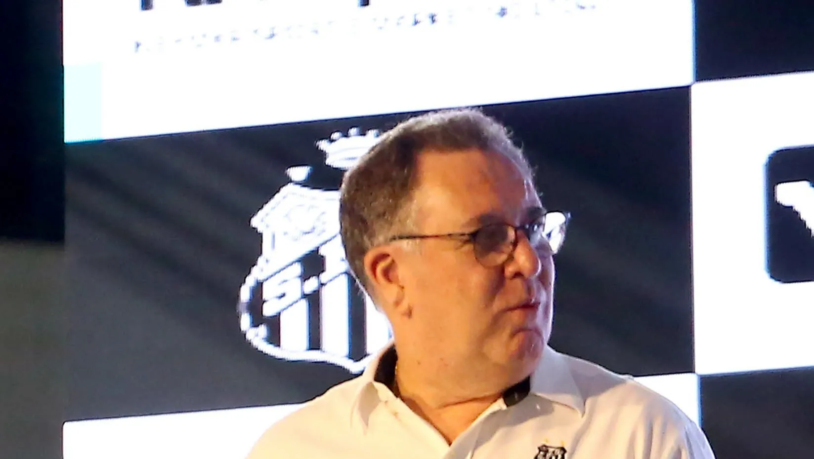 Foto: Mauricio De Souza/AGIF – Marcelo Teixeira teve reunião com o técnico santista.