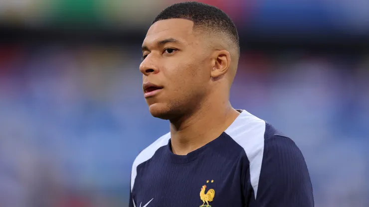 Mbappé chega em alta para a Copa do Mundo - Foto: Alex Livesey/Getty Images