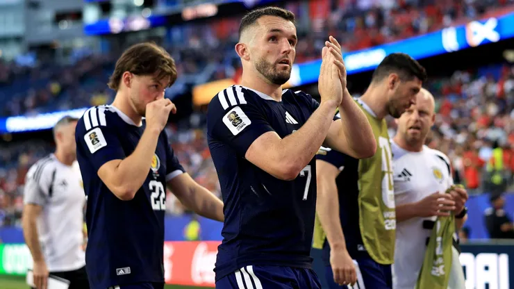 McGinn rejeita plano cauteloso e diz que Escócia vai jogar por classificação contra o Brasil - Foto Buda Mendes/Getty Images