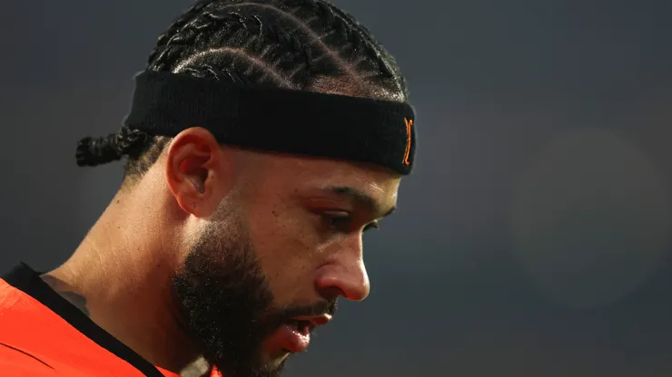 Memphis Depay segue como reserva na Holanda - Foto: Dean Mouhtaropoulos/Getty Images