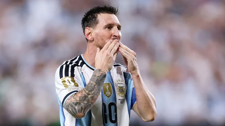 Messi domina redes com 15 milhões de interações e supera repercussão da estreia de Cristiano Ronaldo — Foto Michael SteeleGetty Images