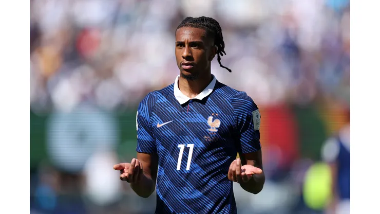 Olise na França - Foto: Dan Mullan/Getty Images