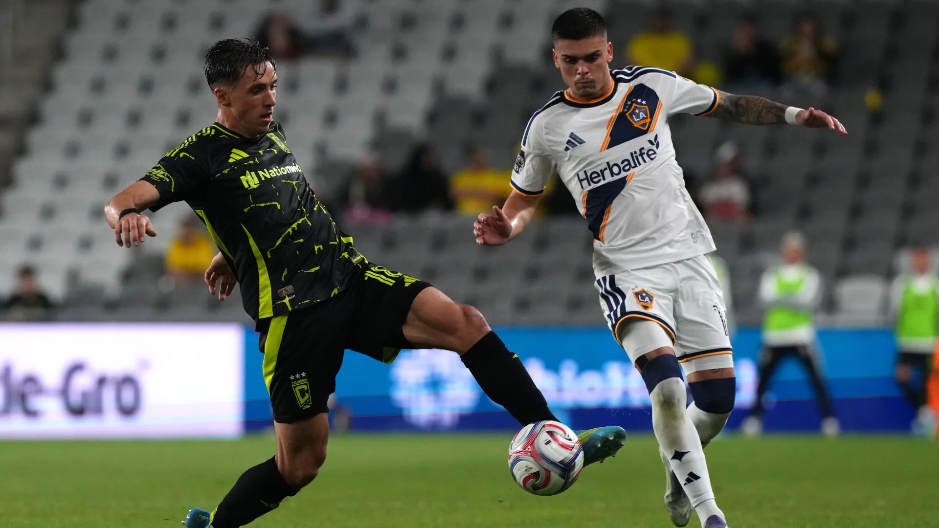 Gabriel Pec em ação na MLS – Foto: Jason Mowry/Getty Images