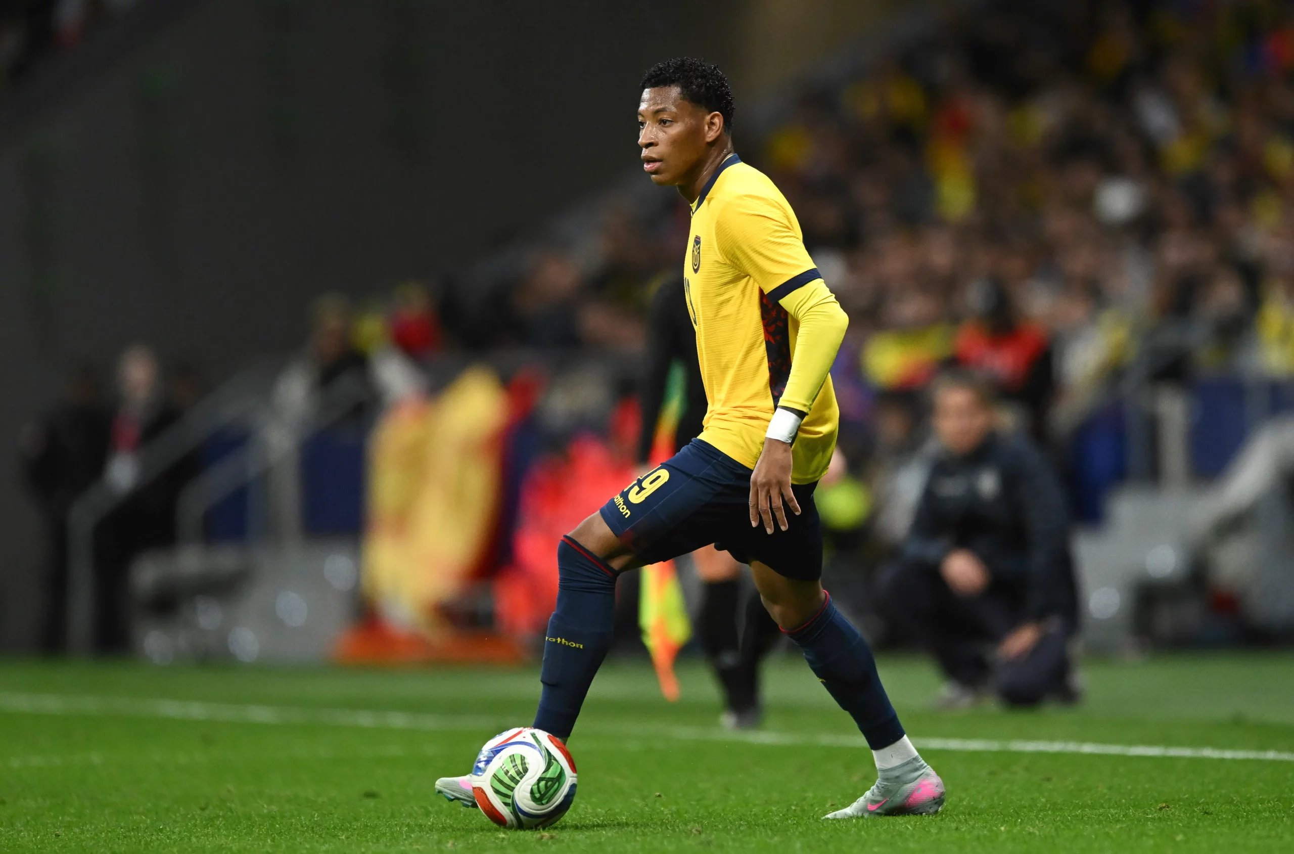 Plata durante jogo pelo Equador. Photo by Denis Doyle/Getty Images