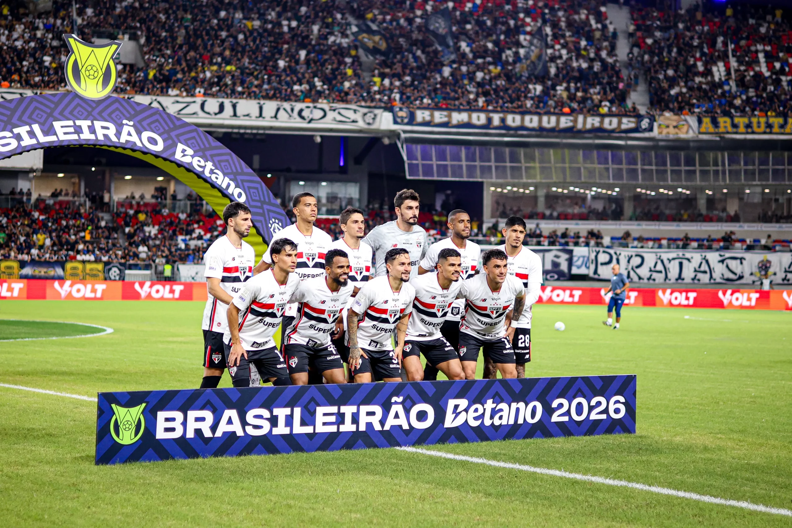 Os titulares do São Paulo. Foto: Fernando Torres/AGIF