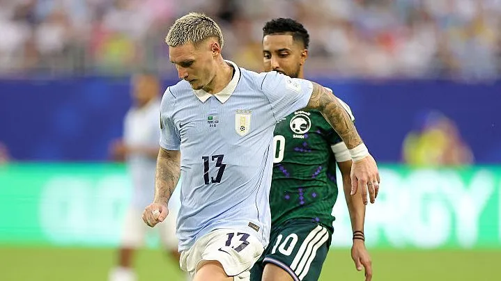 Varela atuando pelo Uruguai. (Photo by Alex Slitz/Getty Images)