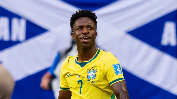 Vinicius Junior jogador do Brasil comemora seu gol durante partida contra o Escocia no estadio Miami pelo campeonato Copa Do Mundo 2026.