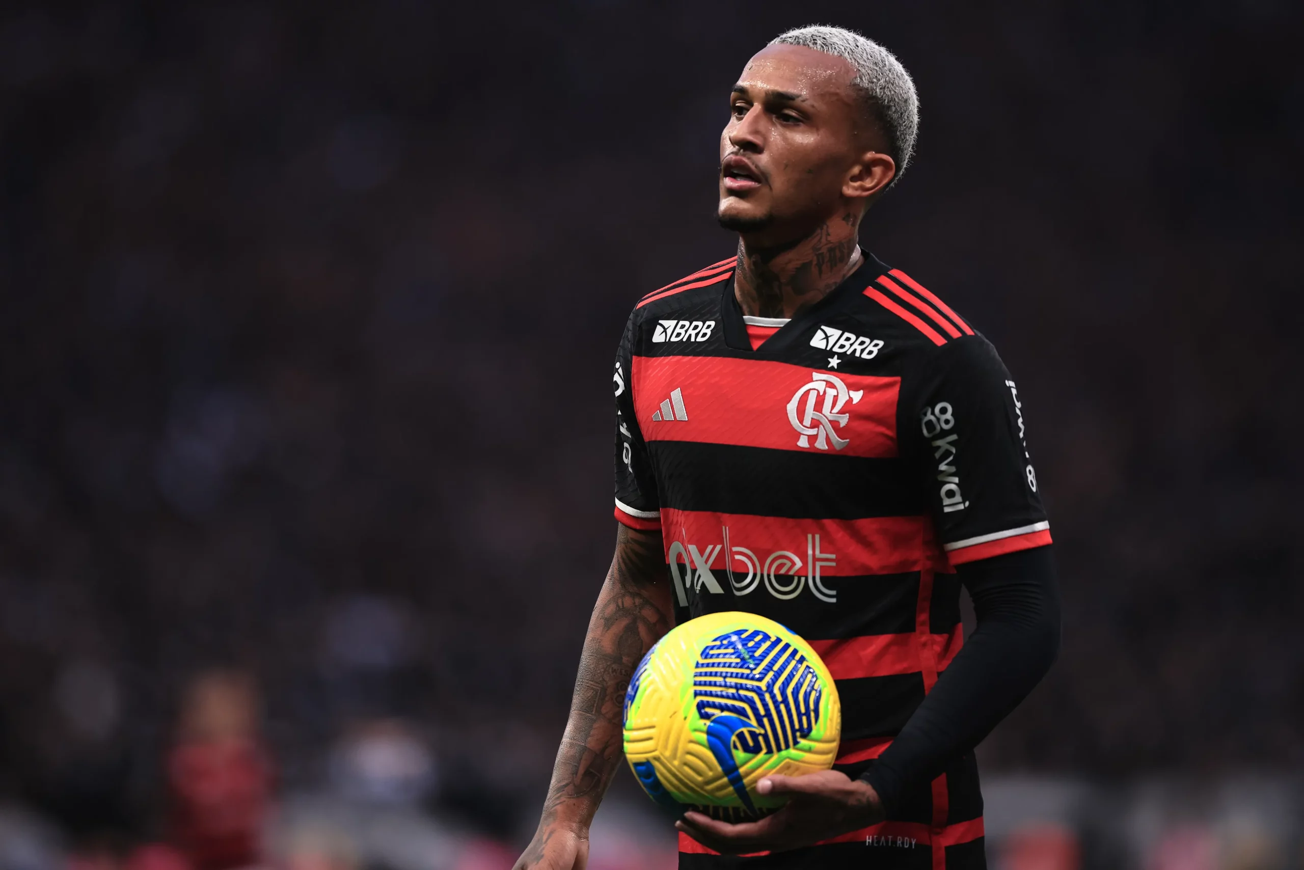 Wesley foi revelado pelo Rubro-Negro. Foto: Ettore Chiereguini/AGIF