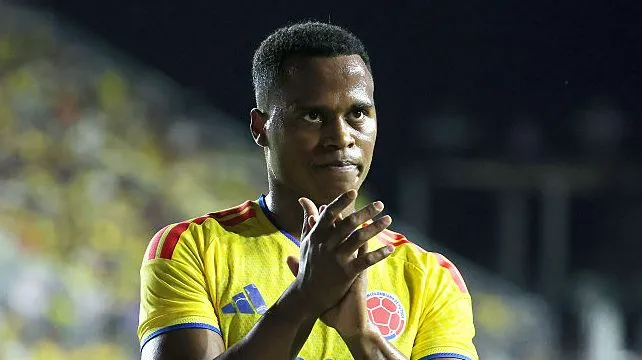 Arias rouba a cena na Colômbia –  (Photo by Leonardo Fernandez/Getty Images)