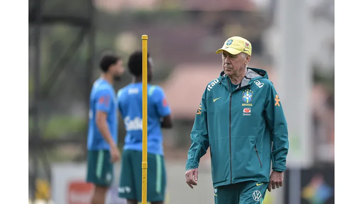 Carlo Ancelotti tecnico do Brasil durante treino no estadio Granja Comary. Foto: Thiago Ribeiro/AGIF