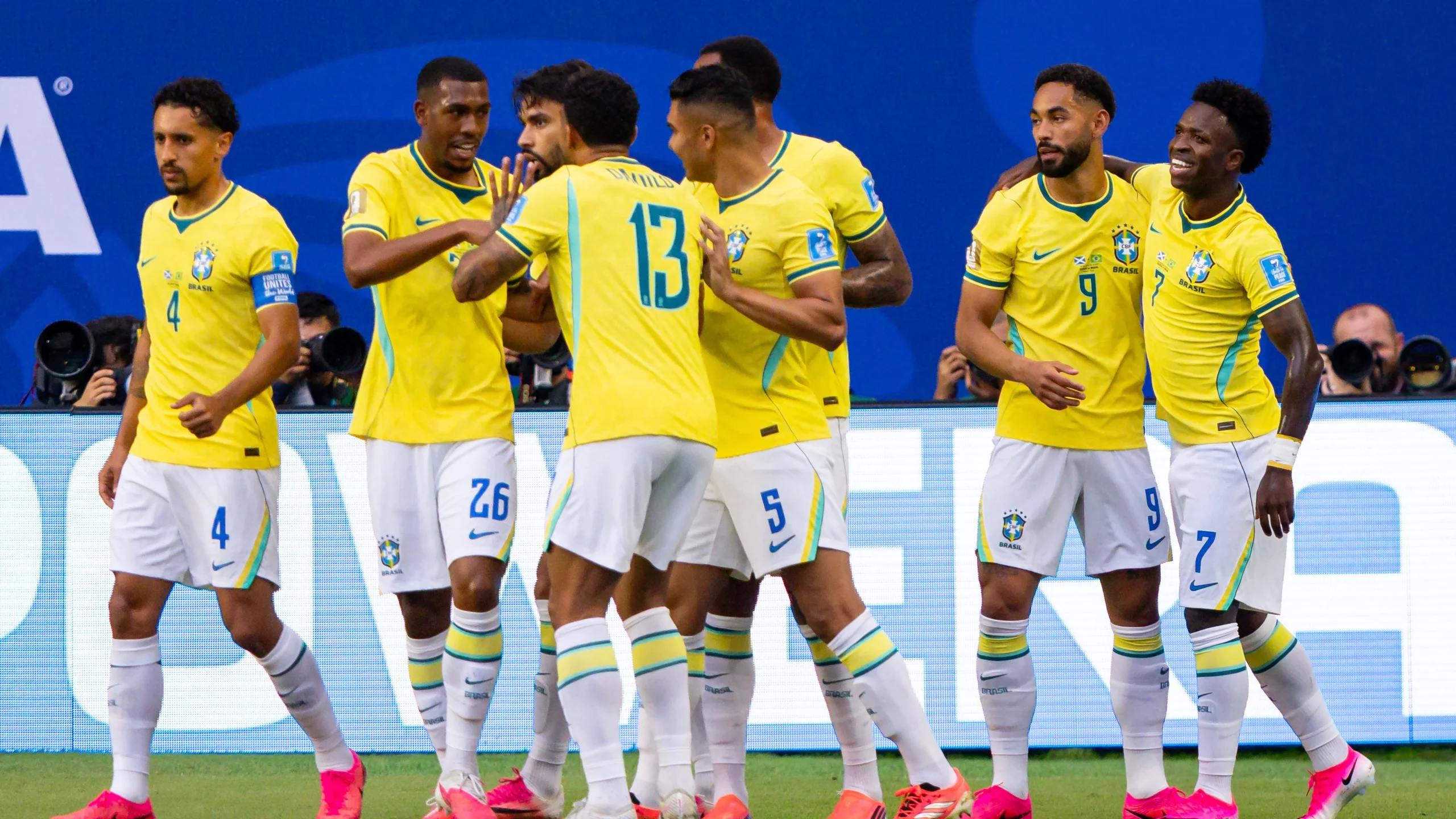 Vinicius Junior jogador do Brasil comemora seu gol durante partida contra o Escocia no estadio Miami pelo campeonato Copa Do Mundo 2026. Foto: Rodolfo Buhrer/AGIF