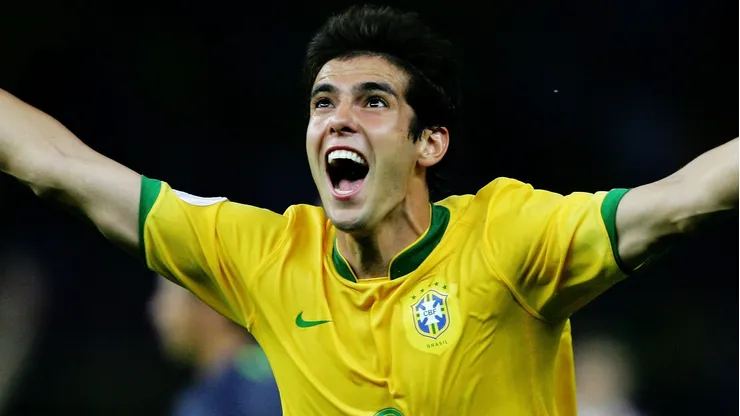 Kaká com a camisa da Seleção Brasileira na Copa do Mundo.