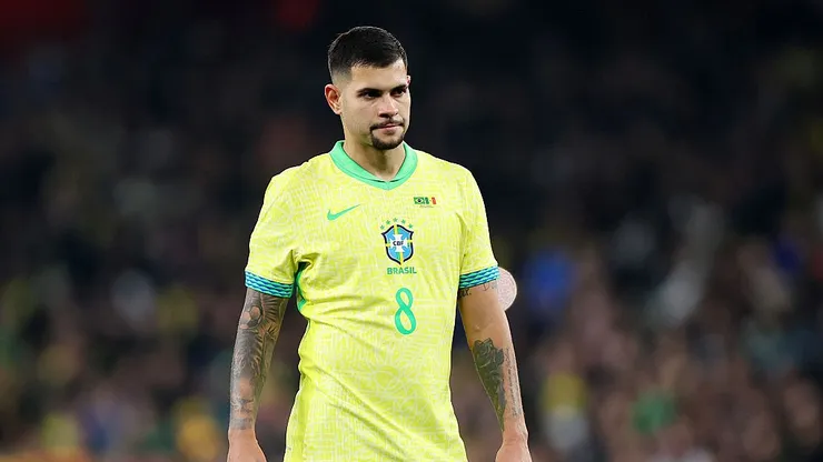 Bruno Guimarães é o líder de assistências na Copa do Mundo. Foto: Harry Murphy/Getty Images