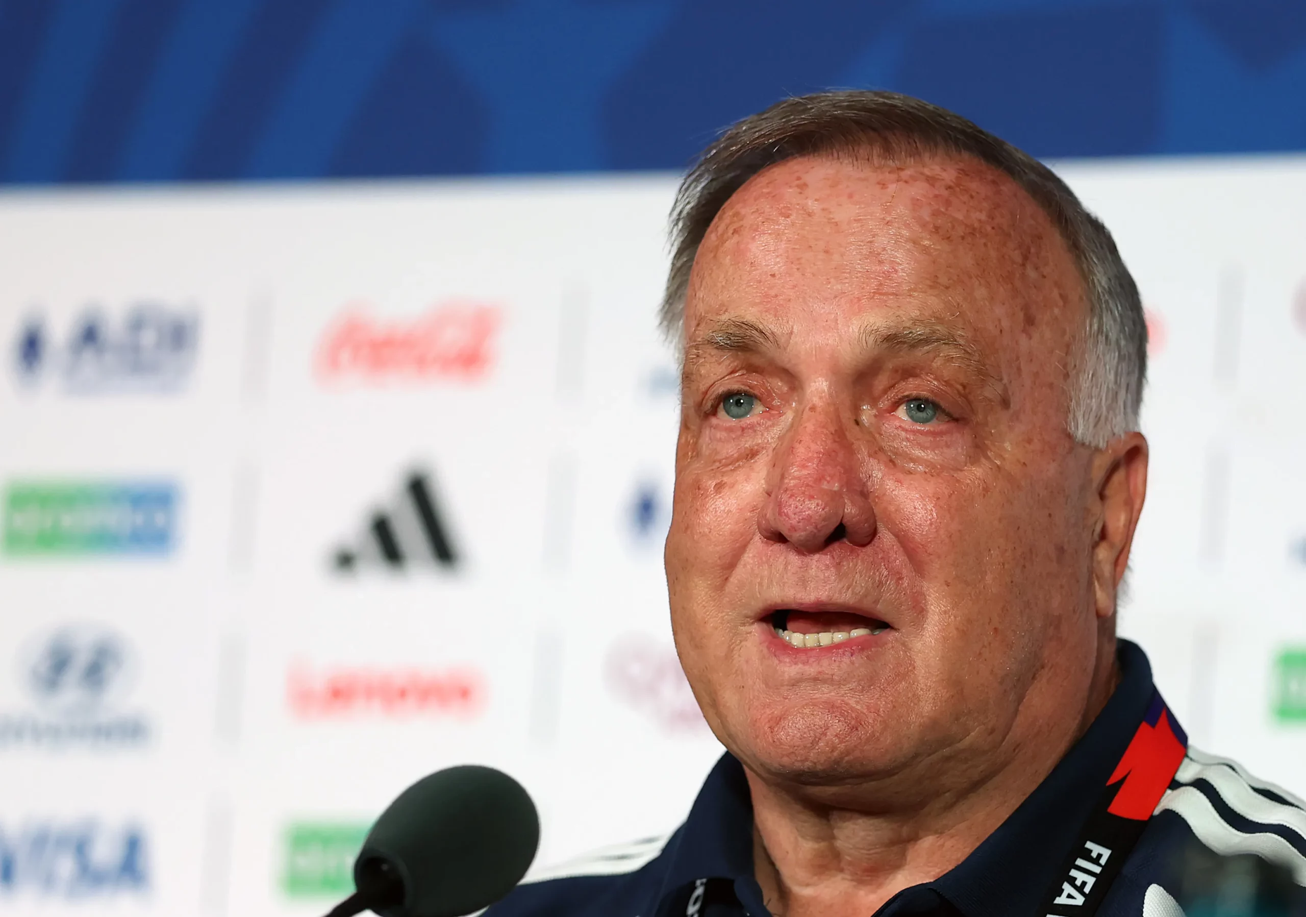 HOUSTON, TEXAS – JUNE 13: Dick Advocaat, head coach of Curaçao during the press conference of Curacao one day ahead of the FIFA World Cup 2026 Group E match between Germany and Curacao at Houston Stadium on June 13, 2026 in Houston, Texas. (Photo by Molly Darlington/Getty Images)