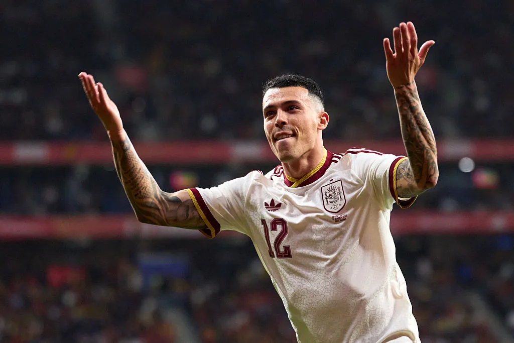 Camisa reserva da Espanha. Foto: Alex Caparros/Getty Images