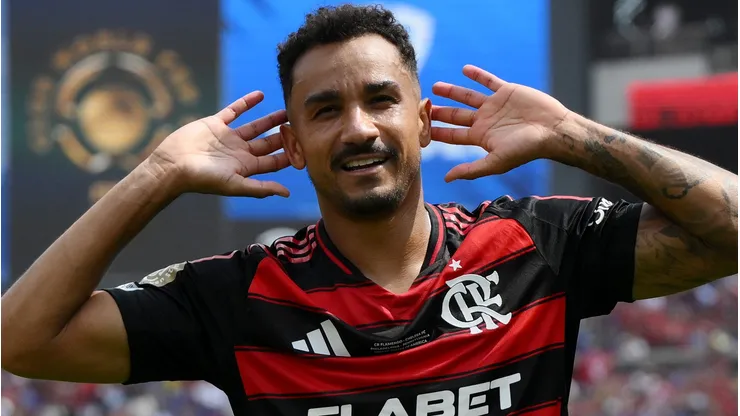 Danilo, convocado por Ancelotti, brilhou nas vitórias do Flamengo na Filadélfia em 2025 (Photo by David Ramos)