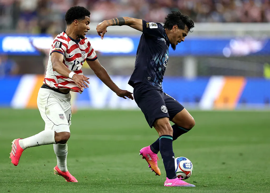 Gustavo Gómez é titular na seleção do Paraguai. Foto: Jamie Squire/Getty Images