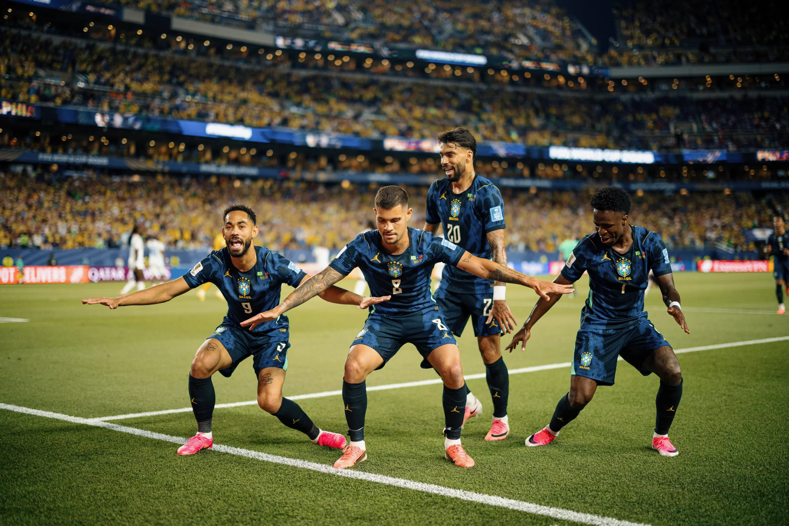 Entrada de Matheus Cunha tornou meio-campo do Brasil – que foi péssimo contra Marrocos – eficiente em 2º jogo na Copa – Foto: IMAGO / Fotoarena