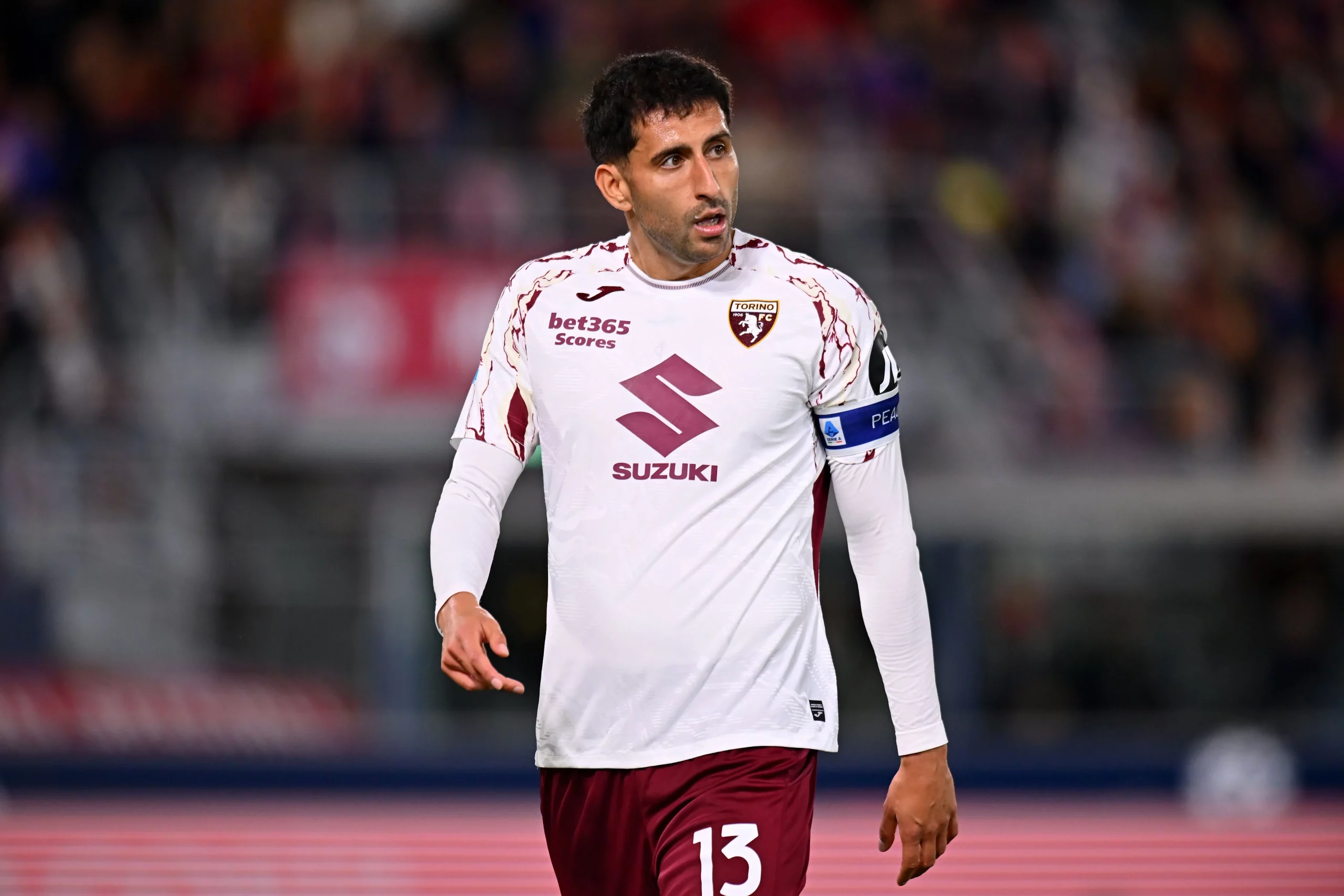 BOLOGNA, ITALY – OCTOBER 29:  Guillermo Maripán of Torino FC during the Serie A match between Bologna FC 1909 and Torino FC at Renato Dall’Ara Stadium on October 29, 2025 in Bologna, Italy. (Photo by Alessandro Sabattini/Getty Images)