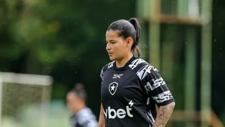 Vitorinha, meia do Botafogo, em campo