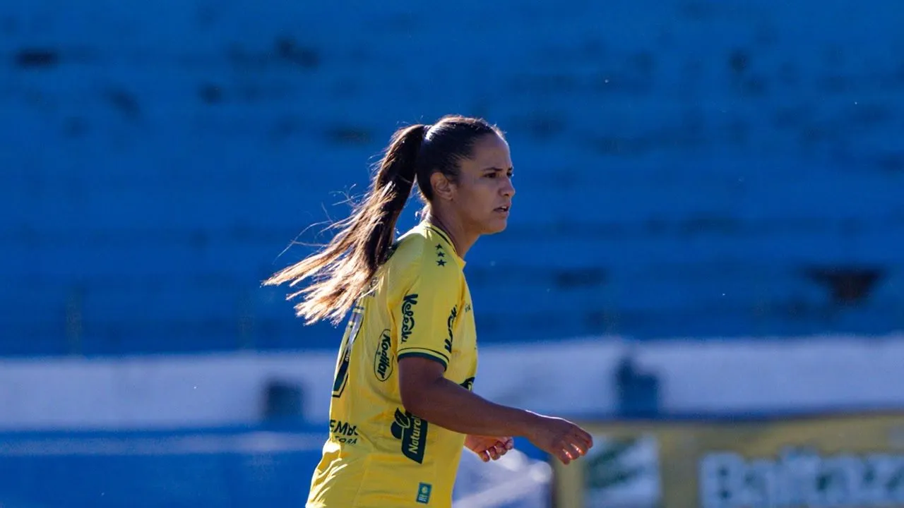 Jogadora do Mirassol em campo