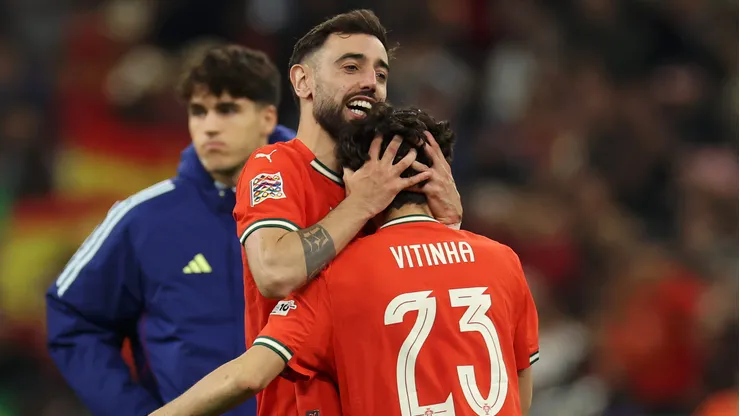 Bruno Fernandes e Vitinha ditam o ritmo de poderoso meio-campo de Portugal, um dos favoritos ao título da Copa