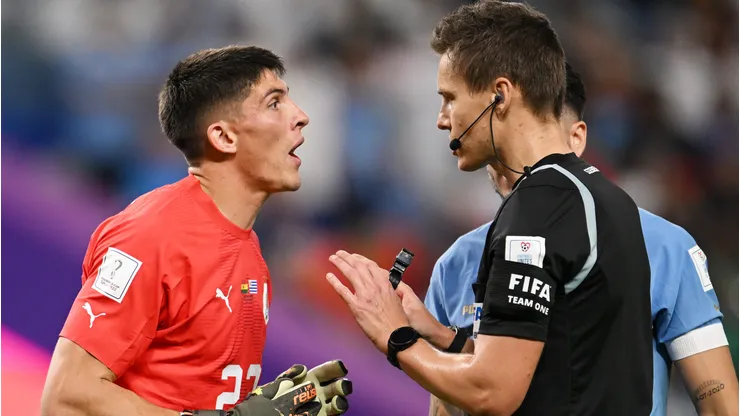 Rochet está sem espaço no Inter com Paulo Pezzolano e pode deixar clube rumo à Colômbia