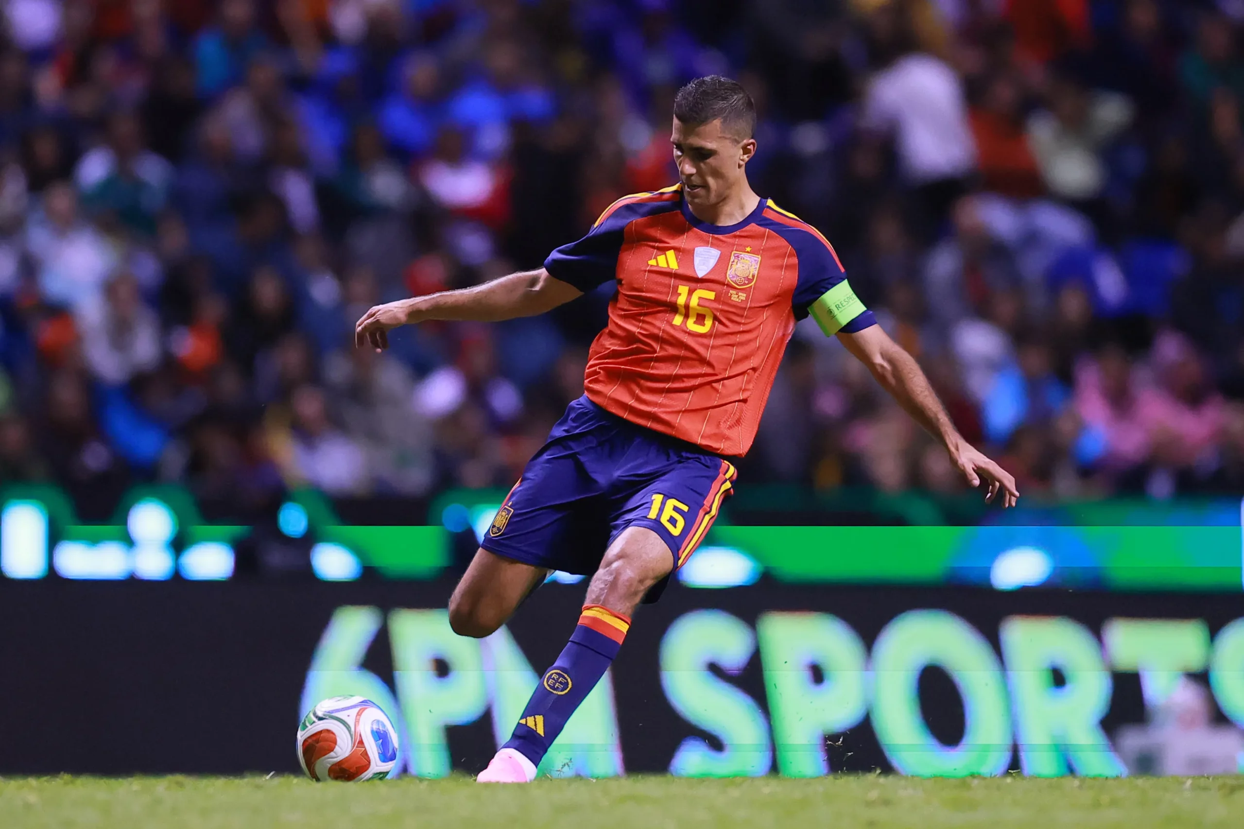 Rodri é um dos destaques da Espanha. Foto: Manuel Velasquez/Getty Images
