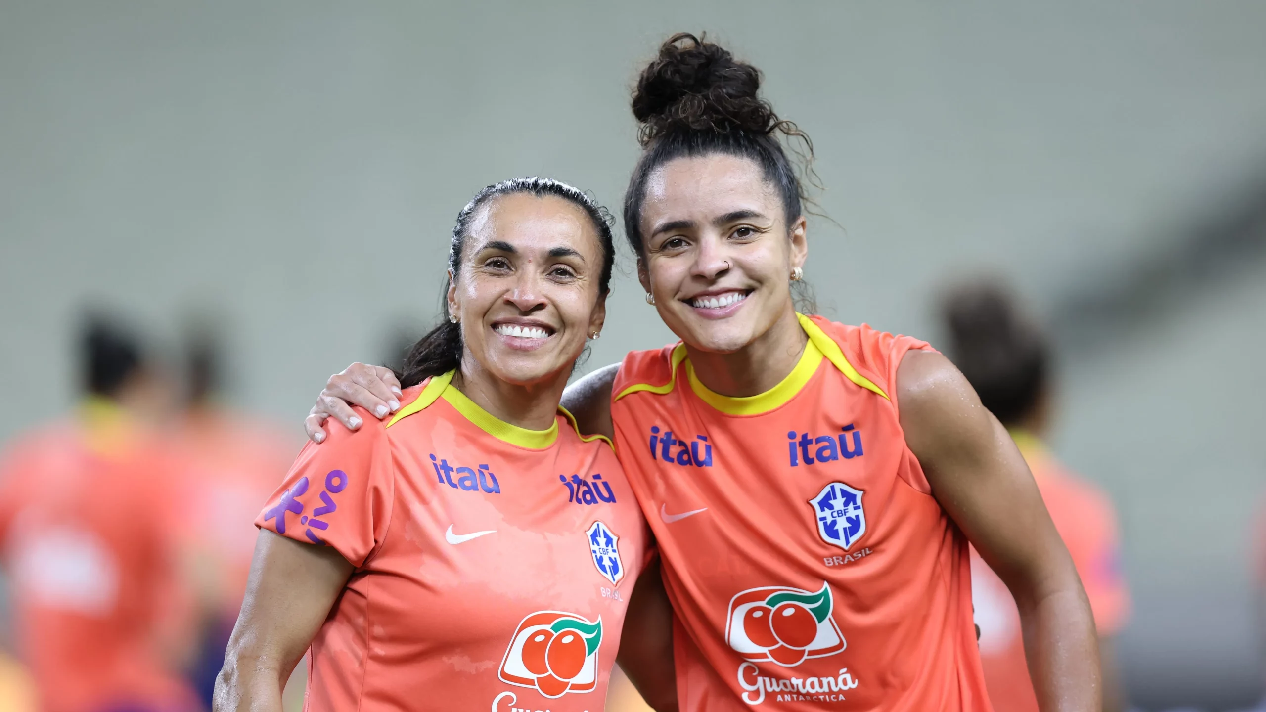 Marta durante treino da Seleção Feminina em Fortaleza