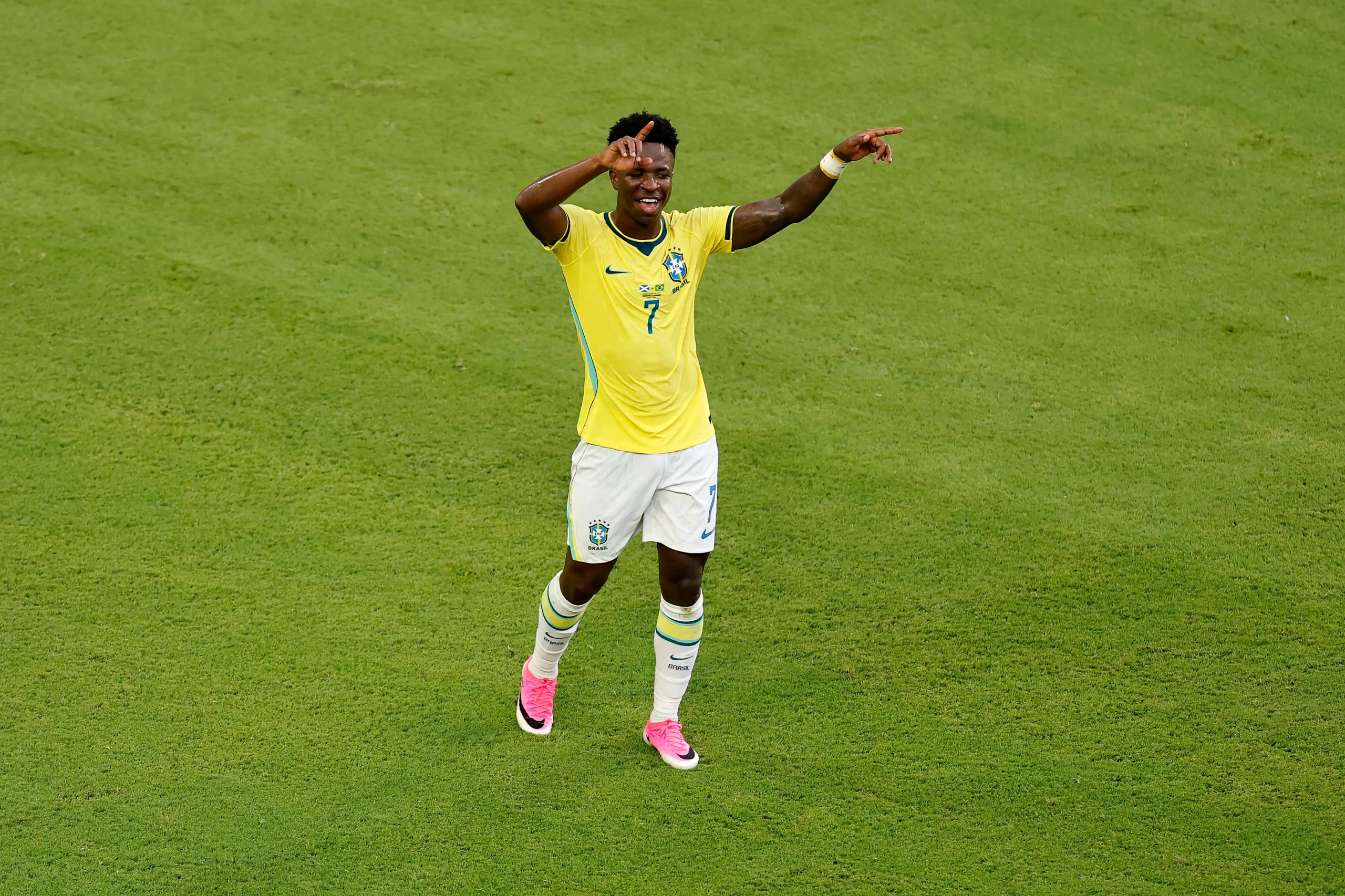 Vini Jr é o artilheiro da Seleção Brasileira. Foto: Michael Reaves/Getty Images
