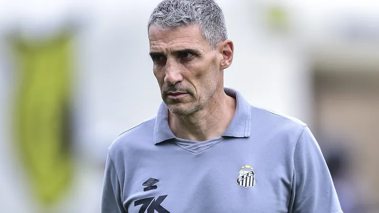 Treinador foi demitido em março - Foto: Mauro Horita/Getty Images.