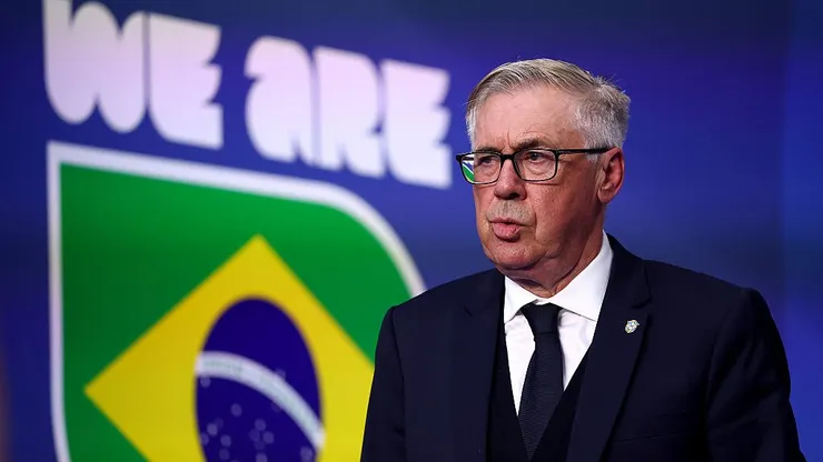 Carlo Ancelotti se incorpora no Brasil e o Brasil se incorpora nele - (Photo by Megan Briggs/Getty Images)