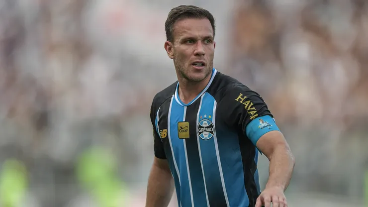 Arthur é o novo alvo do Corinthians - Foto: Thiago Ribeiro/AGIF