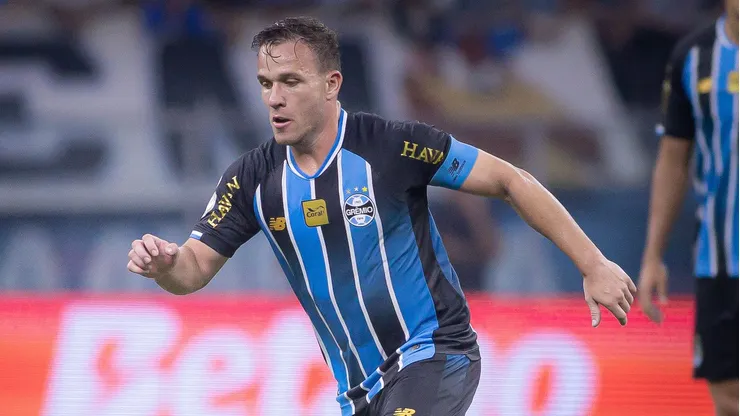 Arthur jogador do Grêmio durante partida contra o Confiança. Foto: Maxi Franzoi/AGIF