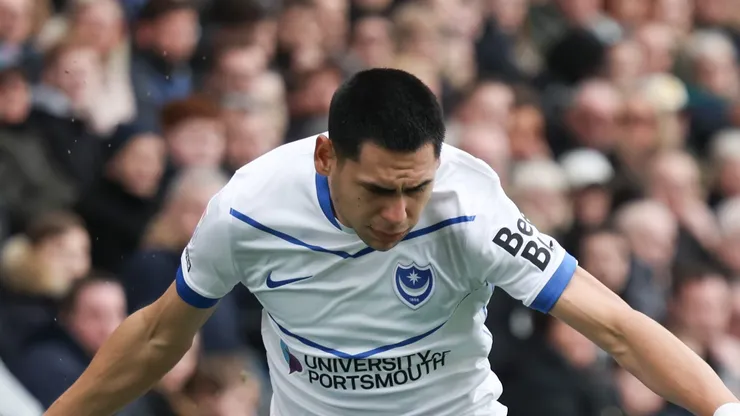 Caballero em ação pelo Portsmouth, da segunda divisão inglesa.