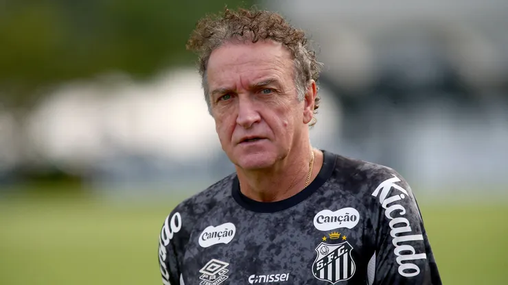 Cuca, técnico do Santos, durante treino no Centro de Treinamento CT Rei Pele. Foto: Mauricio De Souza/AGIF