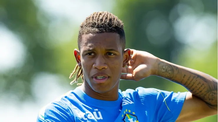 Danilo Santos durante treino em Nova Jersey, nos Estados Unidos.