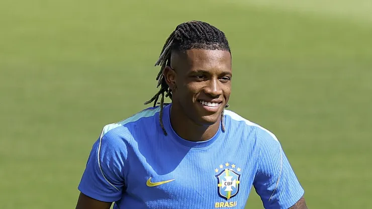 Danilo Santos, meio-campista da Seleção Brasileira - Foto: Jack Gorman/Getty Images